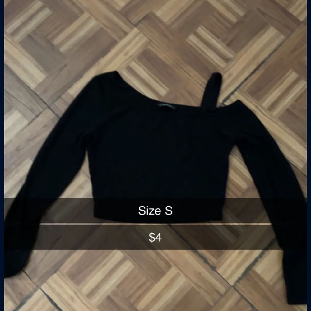 Size s crop top